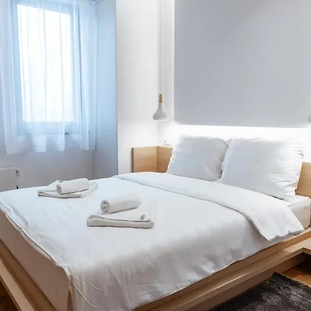 Aparthotel Zlatni Javor