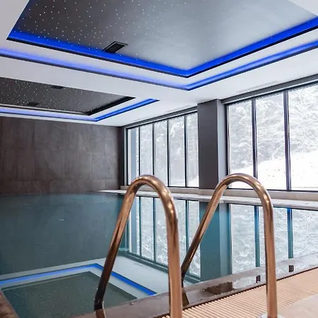 Aparthotel Zlatni Javor
