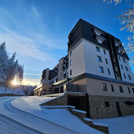 Zlatni Javor Aparthotel