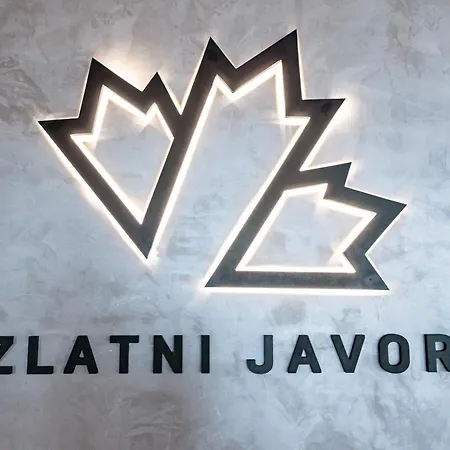 Zlatni Javor