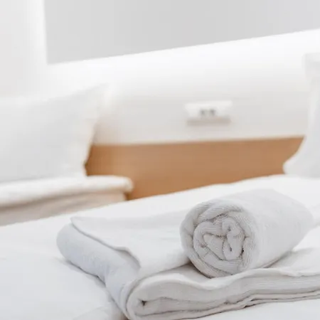 Apart-hotel Zlatni Javor 4*