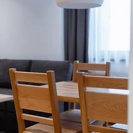 Zlatni Javor Apart Otel Jahorina