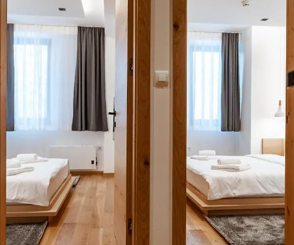 Zlatni Javor 4* Jahorina