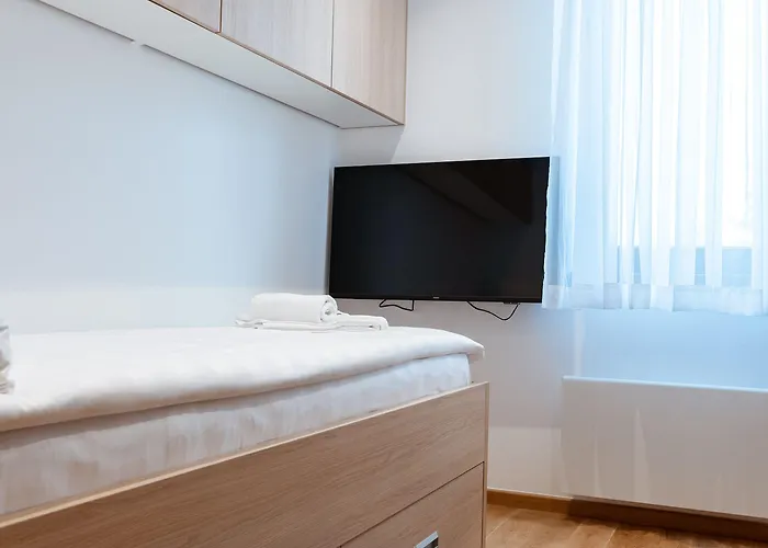 Aparthotel Zlatni Javor