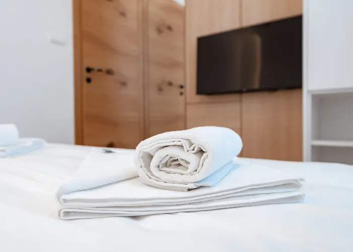 Aparthotel Zlatni Javor 4*